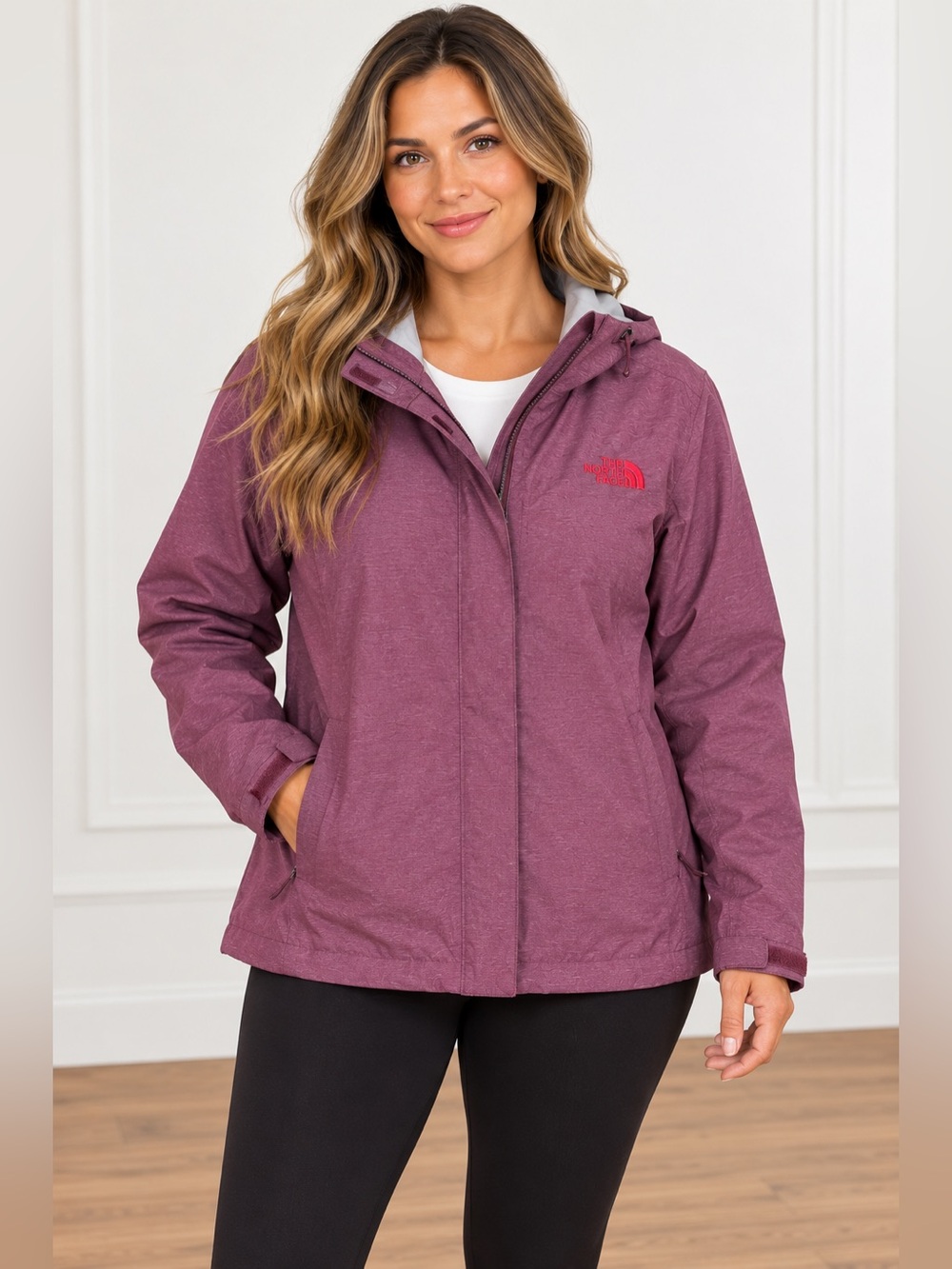 The North Face Women’s Hooded Lightweight Jacket – Mauve/Purple – Large